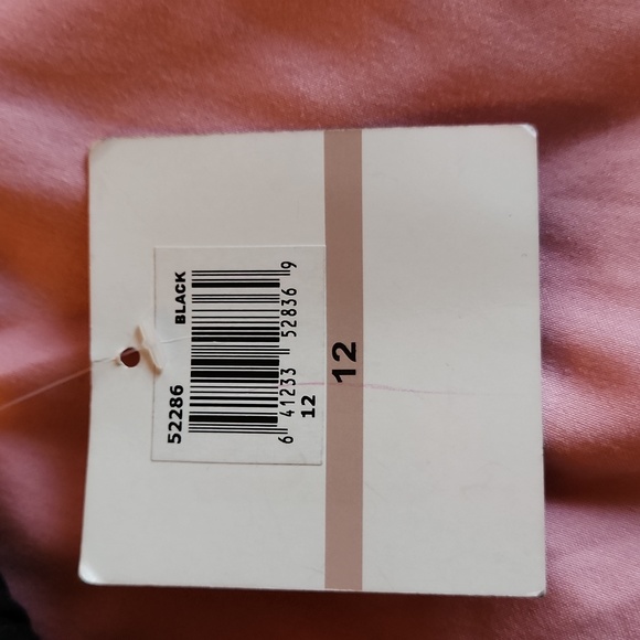 Donna Morgan Women's clothing - Picture 7 of 13